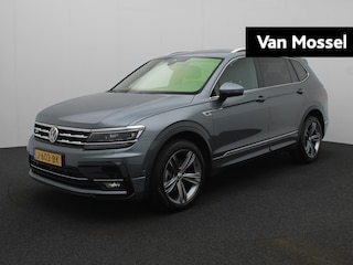 Volkswagen Tiguan 1.5 TSI Highline Business R 7p. DSG 150 PK | Automaat | Navigatie | Camera | Virtual Cockpit | LED | Parkeerhulp | Elektrische achterklep | Spiegelpakket | Adaptive Cruise Control | Apple Carplay | Android Auto |