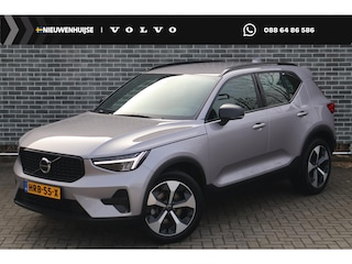Volvo XC40 2.0 B4 Plus Dark | Adaptieve Cruise | Memory | Harman & Kardon | Verwarmde Voorstoelen en Stuurwiel | Camera | Google Auto | Full LED | Parkeersensoren vóór en Achter | Keyless |