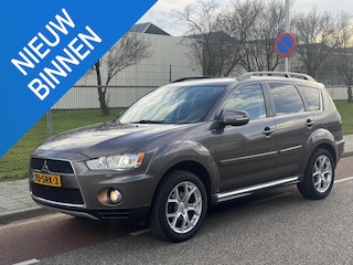 Mitsubishi Outlander 2.0 Edition Two Automaat| Dak | Trekhaak| 2e eigenaar