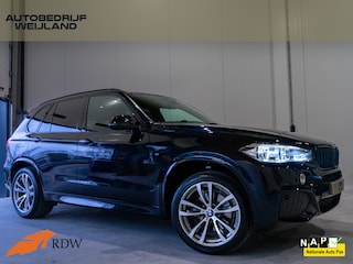 BMW X5 xDrive35i High Executive M-Sport Dealer onderhouden I 20" I Harman kardon I M-sport I Pano I Trekhaak 2700kg I Camera I Led I