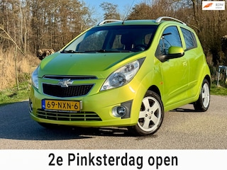 Chevrolet Spark 1.0 16V LE Streetwise slechts 73.312 km 15" Velgen Airco BT/AUX Centrale Vergrendeling Dealer onderhouden!