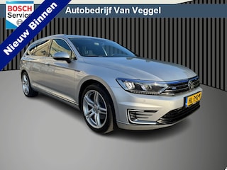 Volkswagen Passat Variant 1.4 TSI GTE Highline pano, trekhaak, navi, cruise