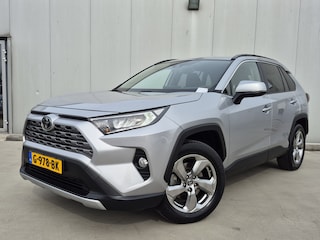 Toyota RAV4 2.0 VVT-iE Dynamic Automaat | Navigatie | Achteruitrijcamera | Cruise control adaptief | Keyless | 18'' | 1.500 KG Trekgewicht |
