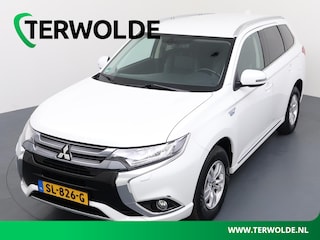 Mitsubishi Outlander 2.0 PHEV Pure | Trekhaak | Parkeercamera | Apple Carplay/Android Auto |