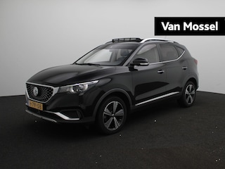 MG ZS Luxury | Panoramadak | Leder | Stoelverwarming | Carplay | Camera |