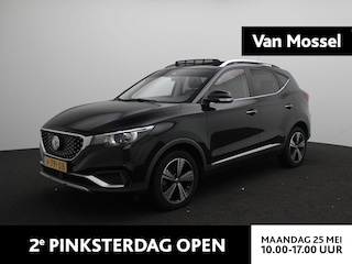 MG ZS Luxury | Panoramadak | Leder | Stoelverwarming | Carplay | Camera |