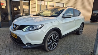 Nissan Qashqai 1.2 TEKNA LEDER 360 CAMERA PANO STOELVERWARMING TREKHAAK