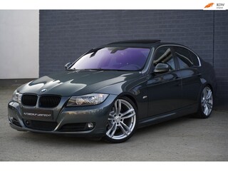 BMW 325i Executive 3.0 LCI Automaat, Sportstoelen!