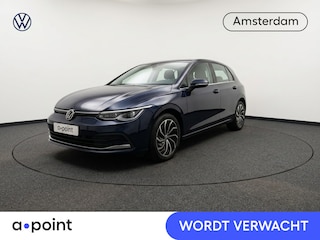 Volkswagen Golf 1.0 eTSI Life Active 110PK DSG | Navigatie | Keyless entry | LED plus | 17" LM velgen |