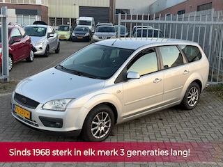 Ford Focus Wagon 1.6-16V Trend! NIEUWE APK l AIRCO ECC l MTF-STUUR l ELEK PAKKET l LMV! LEUKE FRISSE AUTO!