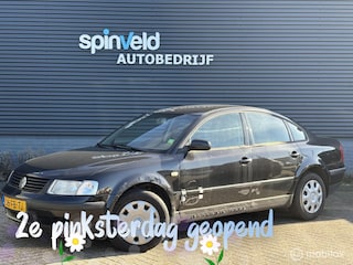 Volkswagen Passat 1.9 TDI - Handel of Export