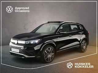 Volkswagen Tiguan R-Line Edition 1.5 TSI eHybrid 272pk DSG Automaat Trekhaak, Panoramadak, Adaptive cruise control, Elektrische achterklep, Achteruitrijcamera
