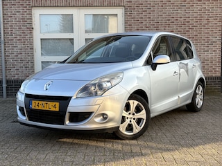 Renault Scénic 1.4 TCE Dynamique lees tekst