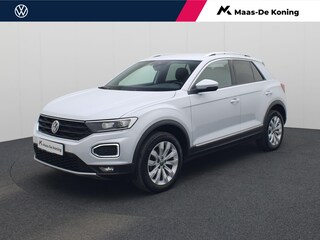 Volkswagen T-Roc 1.5TSI/150PK DSG Sport · Navigatie · Apple/Android Car Play · Trekhaak