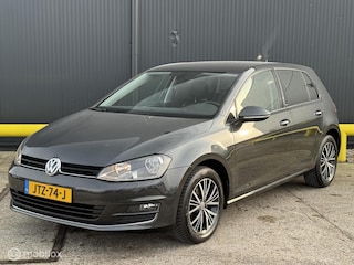 Volkswagen Golf 1.2 TSI Highline | Automaat | Stoelverwarming |