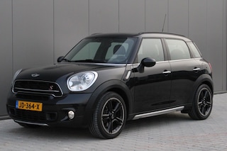 Mini Mini COUNTRYMAN 1.6 190pk / NL-Auto / LEER/ NAVI /NIEUWST.