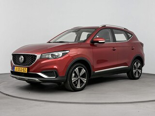 MG ZS Luxury 45 kWh MG ZS EV Luxury 45 kWh | Navi | Leder | Panoramadak | Camera | Adaptive Cruise Control |