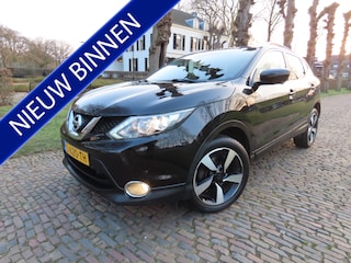 Nissan Qashqai 1.2 N-Connecta 360 Camera Panoramadak Achteruitrijcamera Navigatie Stoelverwarming Xenon/Led Ecc Cruisecontrol Pdc Lm Velgen Trekhaak