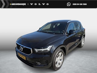 Volvo XC40 1.5 T3 Momentum | Navigatie | Panoramadak | Harman Kardon Audio | Lederen Bekleding | Achteruitrijcamera | Parkeersensoren | Stoelverwarming