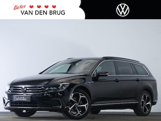 Volkswagen Passat Variant GTE Highline 1.4 TSI 218 PK PHEV | LED Matrix IQ | Leder | Achteruitrijcamera | Navigatie PRO | Side Assist |