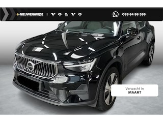 Volvo XC40 Plug-in Hybrid T4 Core Bright | Trekhaak | Stoel- en stuurverwarming | LED koplampen | Navigatie | Apple Carplay / Android Auto | Cruise control | Parkeersensoren achter | Climate control |