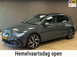 Volkswagen Golf 2.0 TDI R-Line Business AUT. PANO TREKHAAK ACC PDC VOOR EN ACHTER CAMERA NAVI STOELVERWAMING STUURVERWARMING