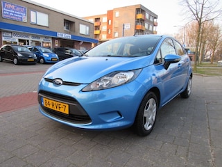 Ford Fiesta 1.25 60pk 5D Limited 43.354 KM nap !!!