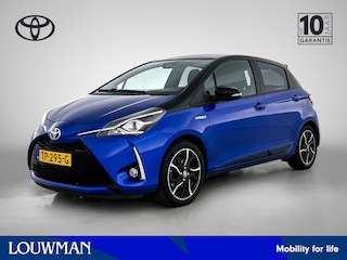 Toyota Yaris 1.5 Hybrid Bi-Tone | Trekhaak tbv Fietsendrager | Dealer Onderhouden | LED | Cruise Control |