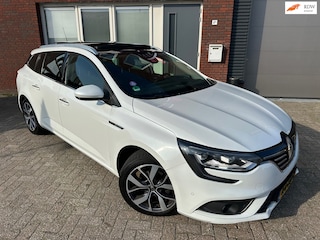 Renault Mégane Estate 1.2 TCe Série Signature Exclusiv / Pano / Bose / Navi / Camera