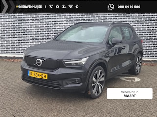 Volvo XC40 Recharge P8 AWD R-Design | Harman Kardon Audio | Achteruitrijcamera | Lichtmetalen Velgen 20 inch | Trekhaak | Stoelverwarming | Navigatie | BLIS | Elektrische Achterklep
