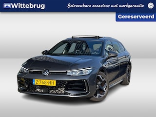 Volkswagen Passat Variant 1.5 eTSI 150PK DSG R-Line Business / Fabrieksgarantie tot 10-06 2028 / Trekhaak / Panoramadak / 18'' LMV / VW