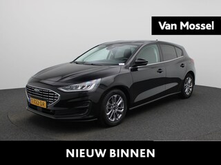 Ford Focus 1.0 EcoBoost Hybrid Titanium | Adaptive Cruise Control | Draadloze Carplay | Verwarmbare Voorstoelen/Stuur/Voorruit | BLIS | All Seasons | Camera |