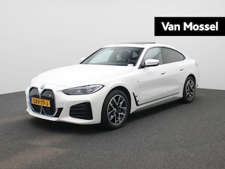 BMW i4 eDrive35 High Executive 70 kWh M-Sport | Panoramadak | Navigatie | LEder | LED | Camera