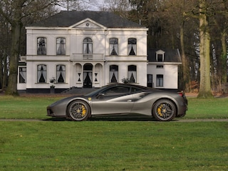 Ferrari 488 GTB | Atelier Car | Veel carbon! | Grigio Ferro | NL-auto | Historical color