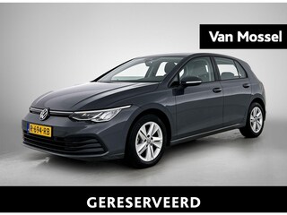 Volkswagen Golf 1.0 TSI Life | 110 PK | | Airco | Navigatie | Adaptieve Cruise Control | Lane Assist | Parkeersensoren voor- en achter |