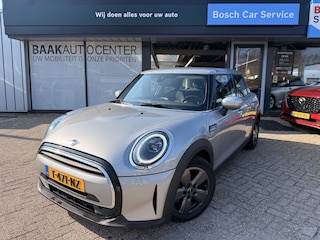 Mini Cooper 1.5 Classic | Camden Edition