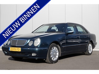 Mercedes-Benz E-klasse 240 | NAP | NL-AUTO | 6 CILINDER | HISTORIE AANWEZIG