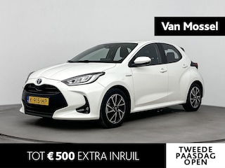 Toyota Yaris 1.5 Hybrid Dynamic | airco automatisch | Apple Carplay/Android | Autonomous Emergency Braking | bots herkenning en activatie | cruise control adaptief | LED koplampen | lichtmetalen velgen 16" |