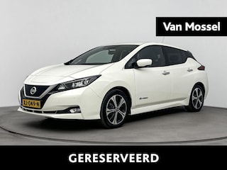 Nissan Leaf Tekna 40 kWh | achterbank verwarmd | airco automatisch | Apple Carplay/Android | Autonomous Emergency Braking | cruise control adaptief | dodehoek detectie | file assistent | LED koplampen | lederen/stof bekleding | lichtmetalen velgen 17" | navigatiesysteem full map | rijstrooksensor met correctie | voorstoelen verwarmd |