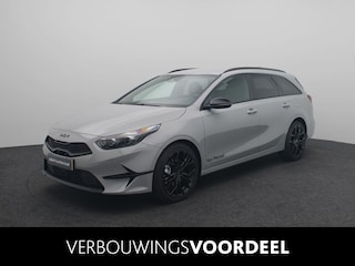 Kia Ceed Sportswagon 1.0 T-GDi MHEV Design Edition Automaat | Black pack | LM Velgen 18 Inch | Stoelverwarming | Keyless | Camera | Navi | Clima | Demo