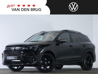 Volkswagen Tiguan R-Line 1.5 272 PK eHybrid | LED Matrix IQ | Panoramadak | 360 Camera | Trekhaak | Head-Up | Stoel & Stuurwielverwarming |