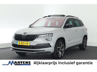 Skoda Karoq 1.5 TSI 150pk DSG ACT Sportline Business Trekhaak Camera Canton Keyless Virtual Cockpit Stoelverwarming Navigatie