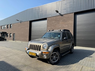 Jeep Cherokee 3.7i V6 Renegade | AUTOMAAT | 2E EIGENAAR | 12 MND GARANTIE | YOUNGTIMER | LEDER | AIRCO |