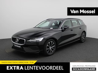 Volvo V60 B3 Geartronic Momentum Pro | ACHTERUITRIJCAMERA | PANORAMADAK | NAVIGATIE | PARKEERSENSOREN VOOR EN ACHTER | STOELVERWARMING |