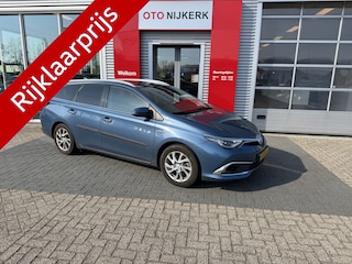 Toyota Auris Touring Sports 1.8 Hybrid Lease pro *Met Trekhaak!*