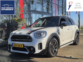 Mini Countryman 1.5 Cooper S E ALL4 | Climate Control | Navigatie | Sfeerverlichting | Leer | Stoelverwarming | Adapt. Cruise Control | Licht metalen velgen