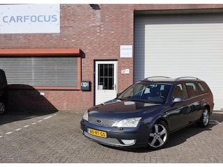 Ford Mondeo Wagon 2.0-16V Platinum 2e eigenaar NAP Leder Airco APK Cruise PDC