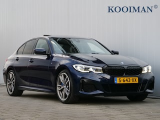 BMW M340i xDrive High Executive 374 Pk Automaat Navigatie / Apple Carplay / Schuifdak / Stoelverwarming