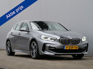 BMW 116i Business Edition Plus 109 Pk Navigatie / Apple Carplay / Camera / Leer / DAB