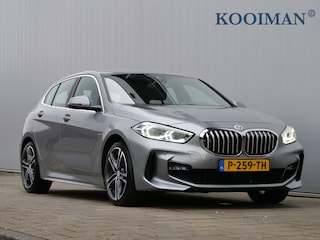 BMW 116i Business Edition Plus 109 Pk Navigatie / Apple Carplay / Camera / Leer / DAB